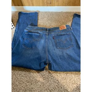 Womens 415 Classic boot jeans very excellent condition sz 16W￼